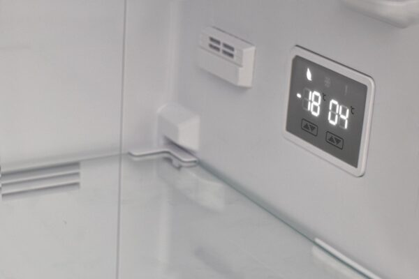 COMBINA FRIGORIFICA HEINNER HCNF-V291SE++, Clasa E, 294L, No Frost Multicooling, Freezer Shield, Functie ECO, H 186cm, Argintiu - imagine 3